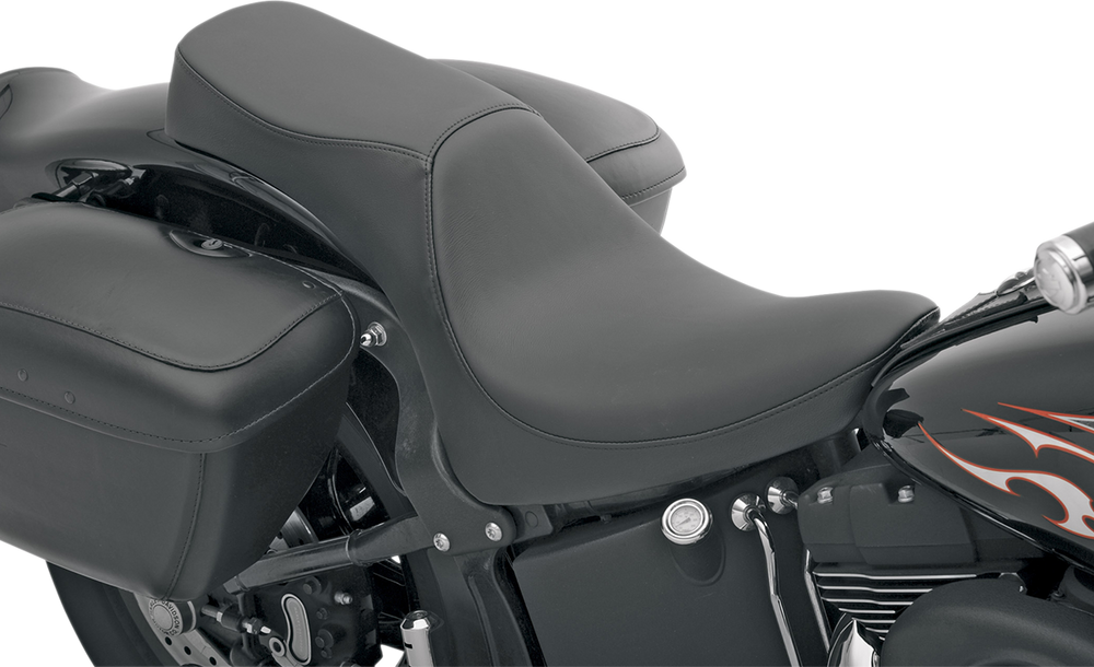 Drag Specialties Predator 2 Up Seat - Harley Davidson FXSTI 1450 EFI 2004-2006