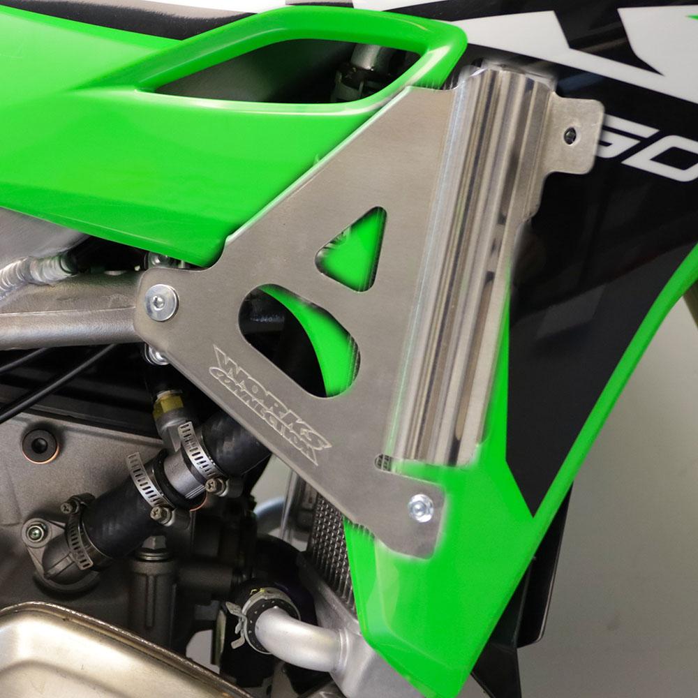 Works Connection Radiator Braces For Kawasaki KXF250 & KX250XC 2025, KXF450 2024-2025 Silver