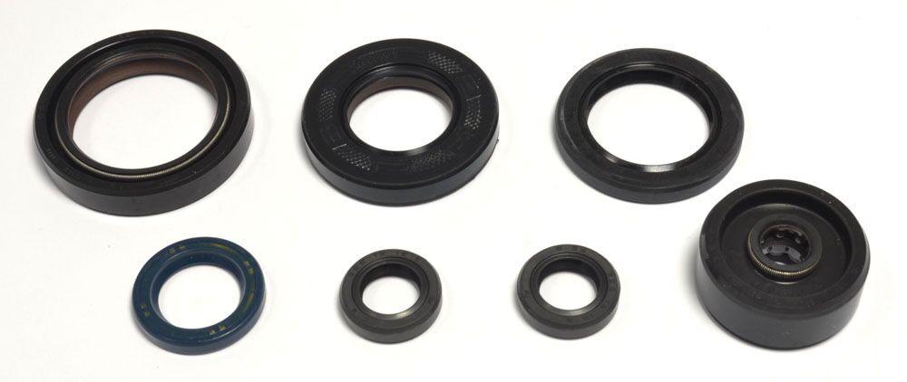 Athena Engine Oil Seal Kit For Yamaha YZ125 1986-1993