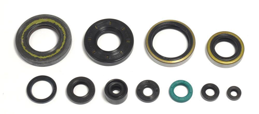 Athena Engine Oil Seal Kit For Kawasaki KX250 1995-2004