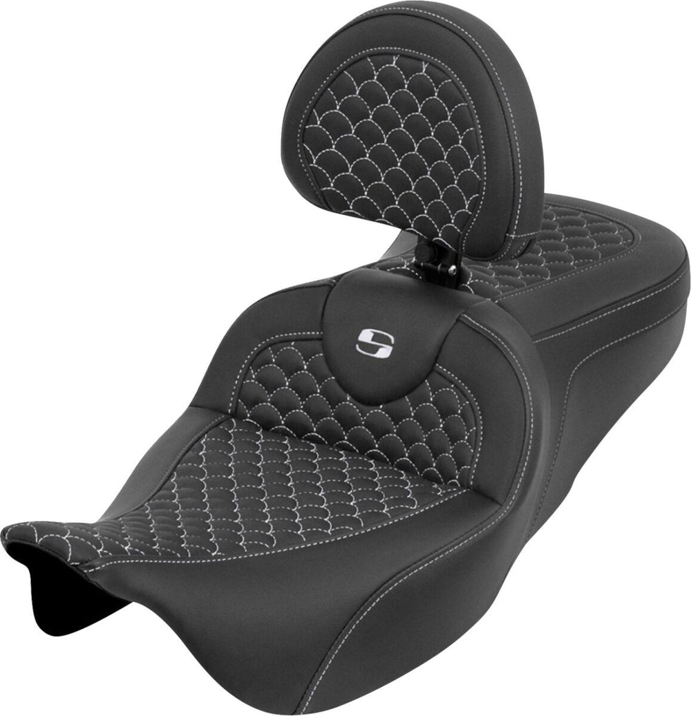 Saddlemen Dragon Scale Stitch Standard RoadSofa Seat For Harley Davidson FLH 1868 ABS 2021 Dragon Stitch/Gripper - Black/White
