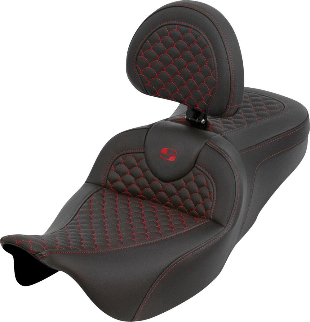 Saddlemen Dragon Scale Stitch Standard RoadSofa Seat For Harley Davidson FLH 1868 ABS 2021 Dragon Stitch/Gripper - Black/Red