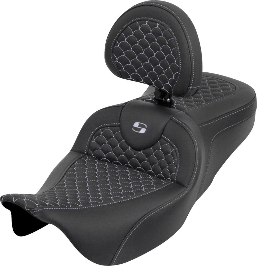 Saddlemen Dragon Scale Stitch Standard RoadSofa Seat For Harley Davidson FLH 1868 ABS 2021 Dragon Stitch/Gripper - Black/Silver
