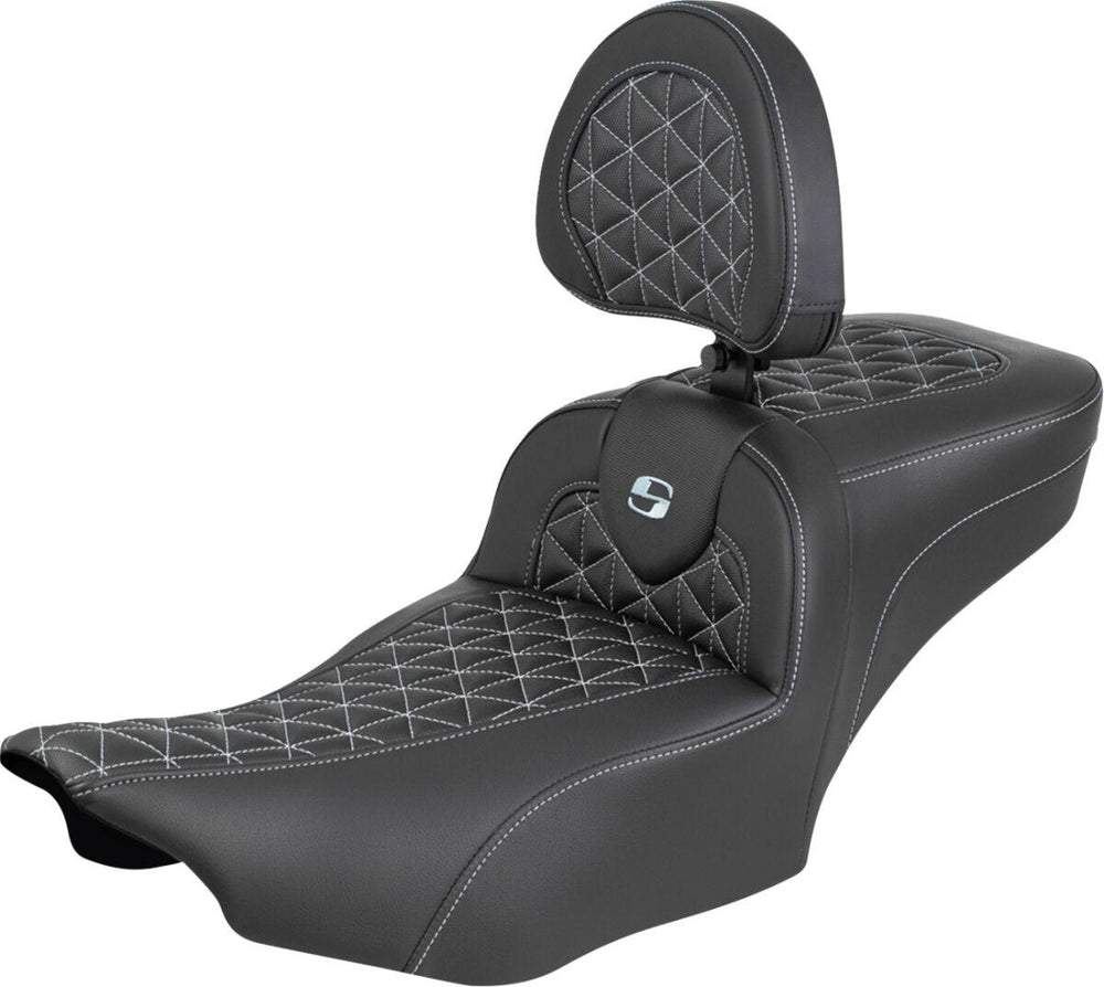 Saddlemen Roadsofa Extended Reach Seat With Backrest For Harley Davidson FLHX 1923 ABS 2024-2026 Gripper - Black/Silver
