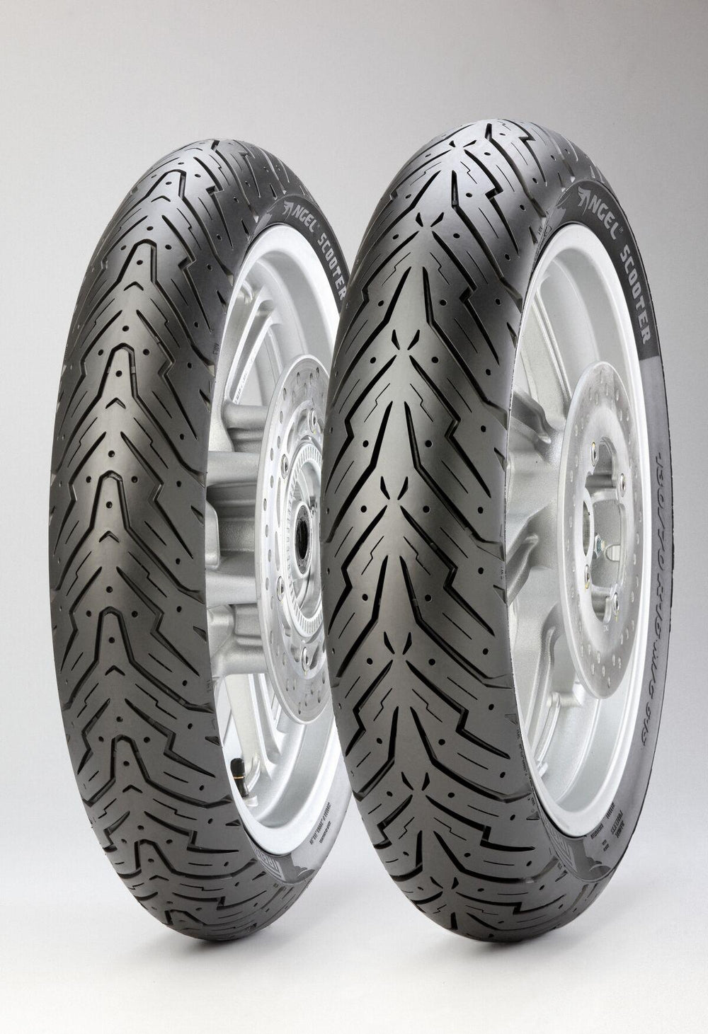 Pirelli Angel Scooter Rear Tyre TL 61S 130 70-16"