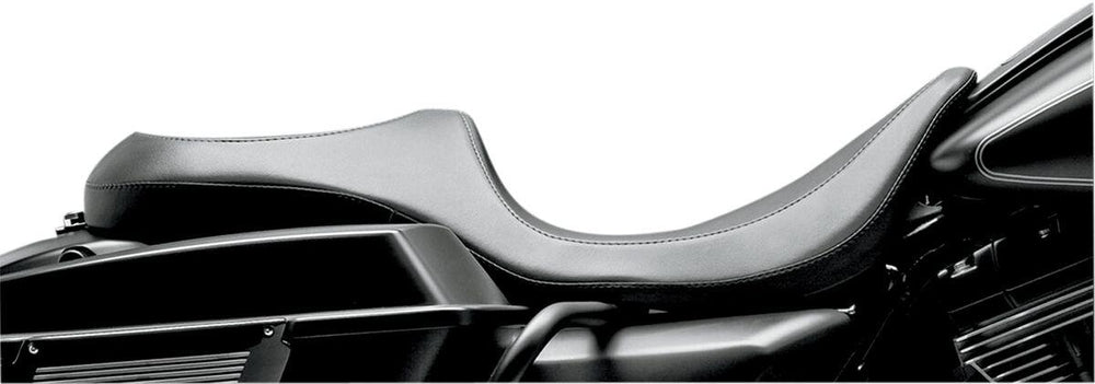 LE Pera Villain Seat For Harley Davidson FLHR 1584 2008-2011 Smooth 17-1/4 x 13" - Black
