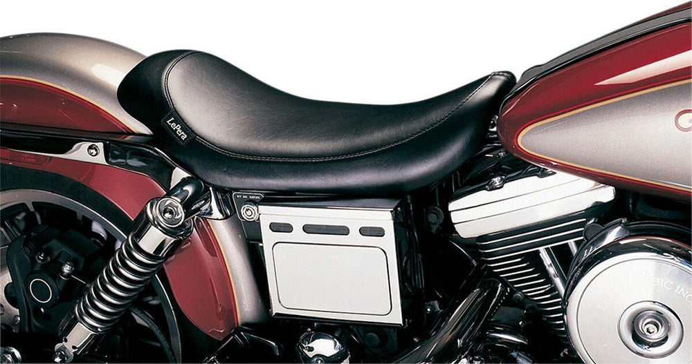 LE Pera Silhouette Solo Seat For Harley Davidson FXDWG 1340 1996-1998 Smooth - Black