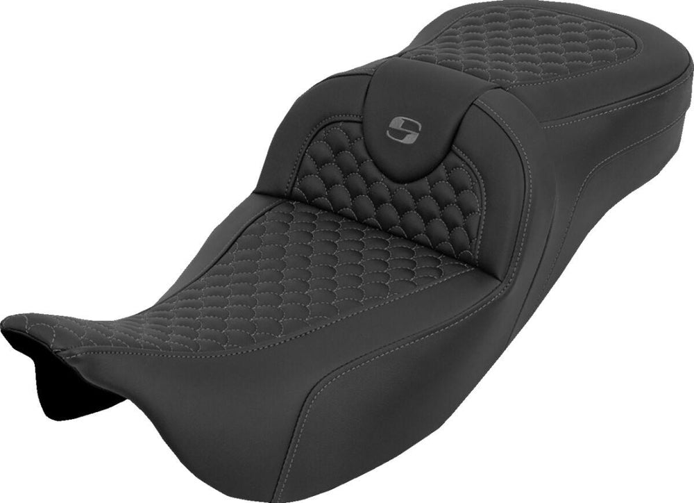 Saddlemen Extended Reach RoadSofa Seat For Harley Davidson FLH 1868 ABS 2021 Dragon Stitch - Black/Grey