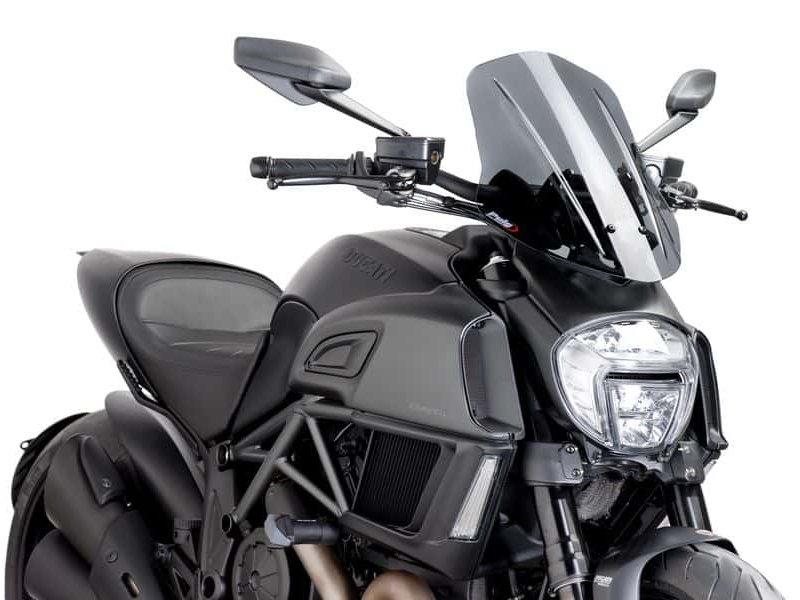 Puig New Generation Adjustable Touring Screen For Ducati Diavel 1200 2014-2016 - Dark Smoke