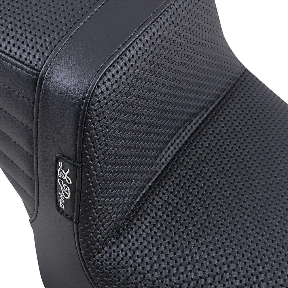 LE Pera Tailwhip Seat For Harley Davidson XL1200C 2010-2020 Basketweave - Black