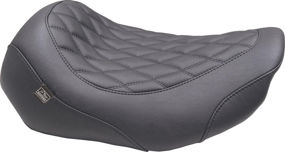 Mustang Wide Tripper Solo Seat With Backrest For Harley Davidson FLHX 1923 2024-2026 - Black