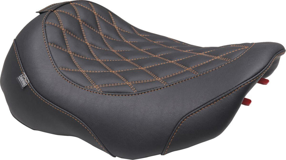Mustang Wide Tripper Solo Seat With Backrest For Harley Davidson FLHX 1923 2024-2026 - Black/Orange