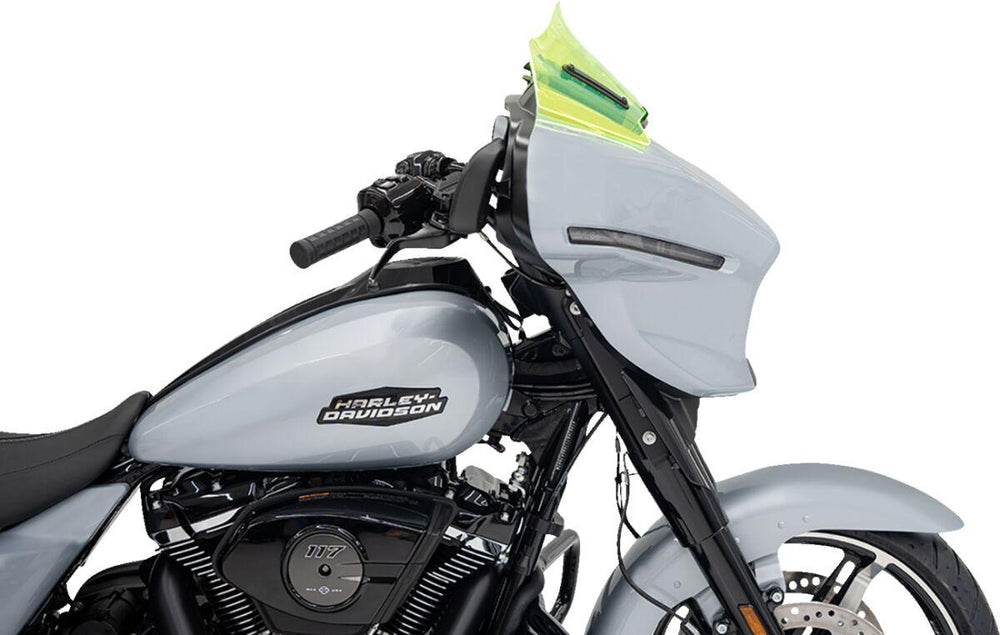 Klock Werks Kolor Flare Ice Windshield For Harley Davidson FLHX 1923 2024-2025 20.5 cm (8") - Green