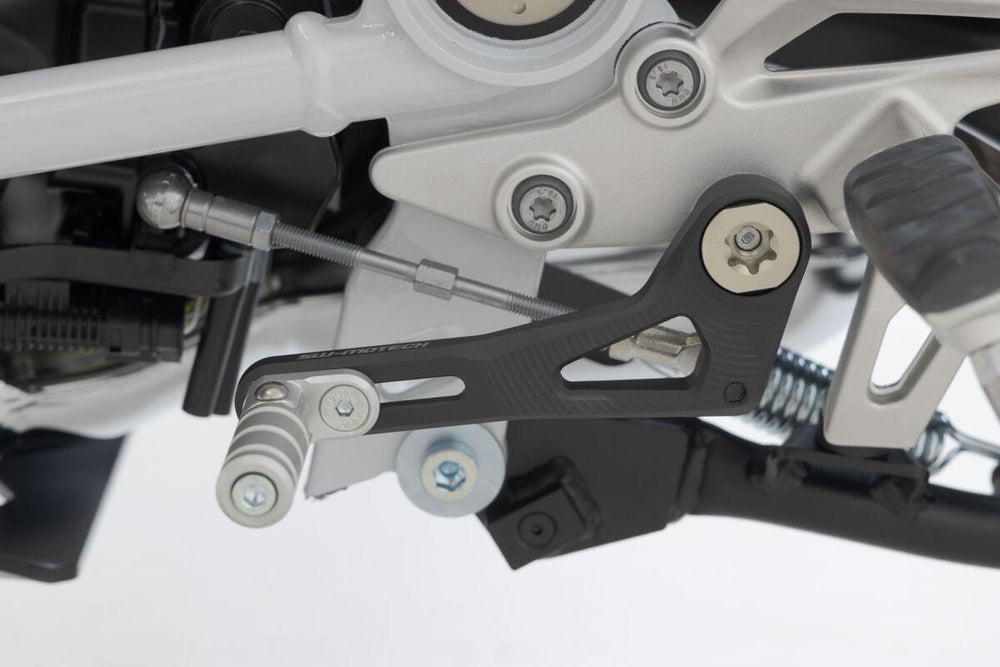 SW Motech Gear Pedal For BMW R 1200 R 2014-2018 - Black Silver