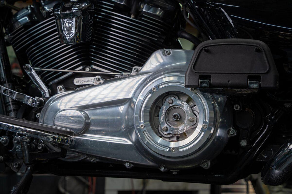 Trask Assault Derby Cover with Window For Harley Davidson FLH 1868 2021 - Silver