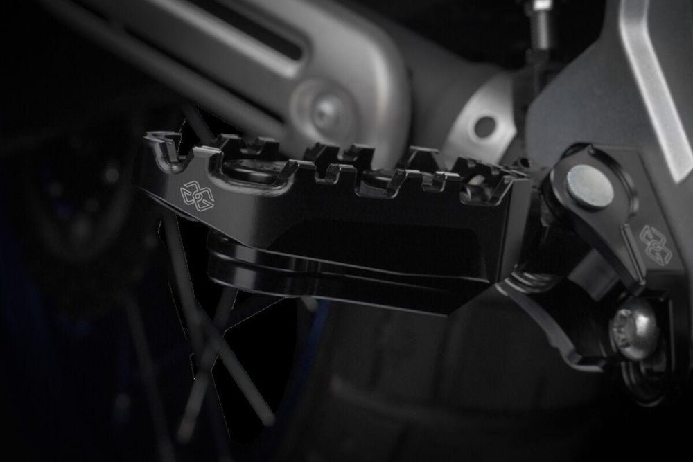 Gilles Tech-X Enduro Foot Pegs For Suzuki DL 1000 2002-2007 - Black