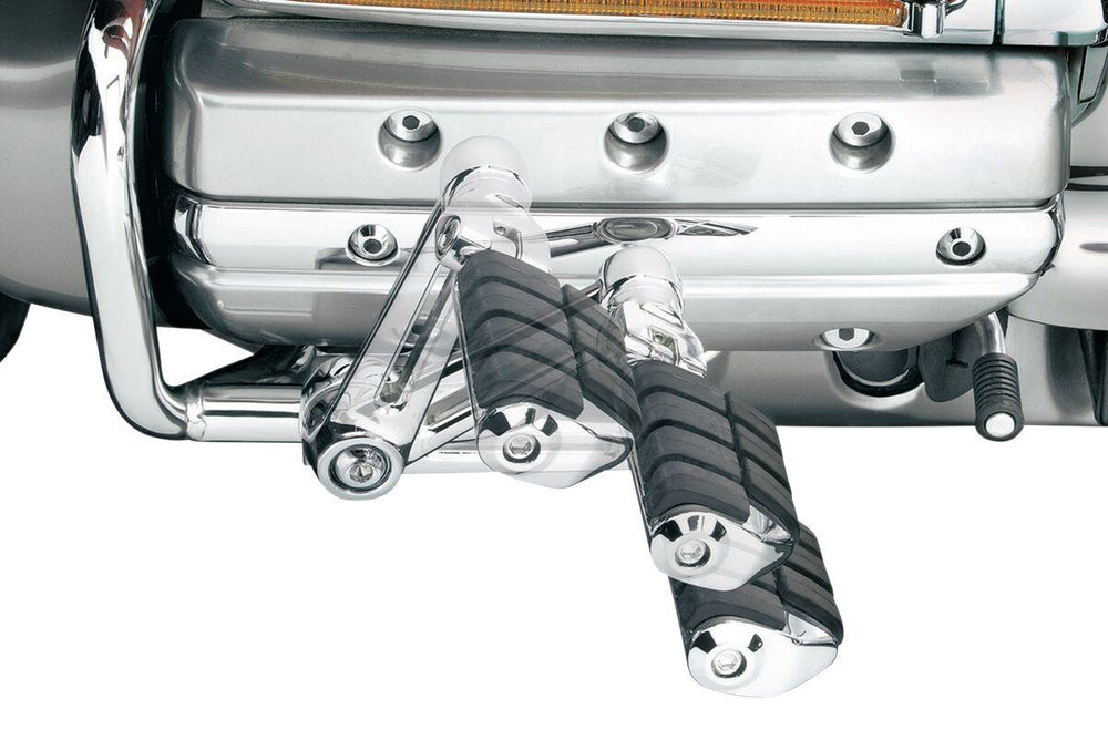 Kuryakyn Ergo II Cruise Mounts For Honda GL 1800 2001-2017 - Black/Chrome