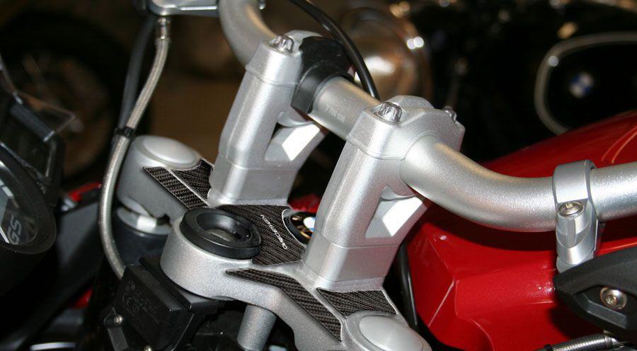 Onedesign Yoke Protector For BMW R 1200 R 2010-2012 - Carbon Fibre