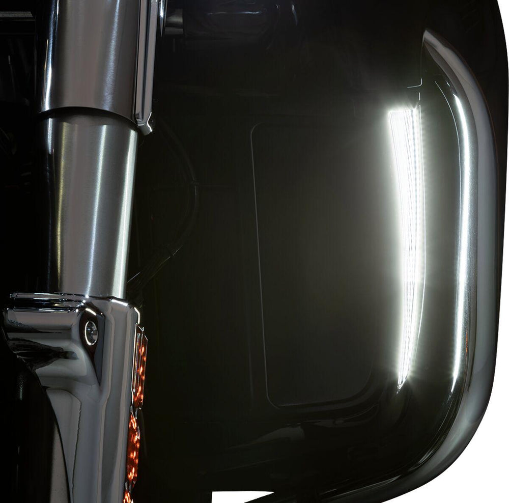 Ciro Fang Lower Fairing Lights For Harley Davidson FLH 1868 ABS 2021 Black Clear