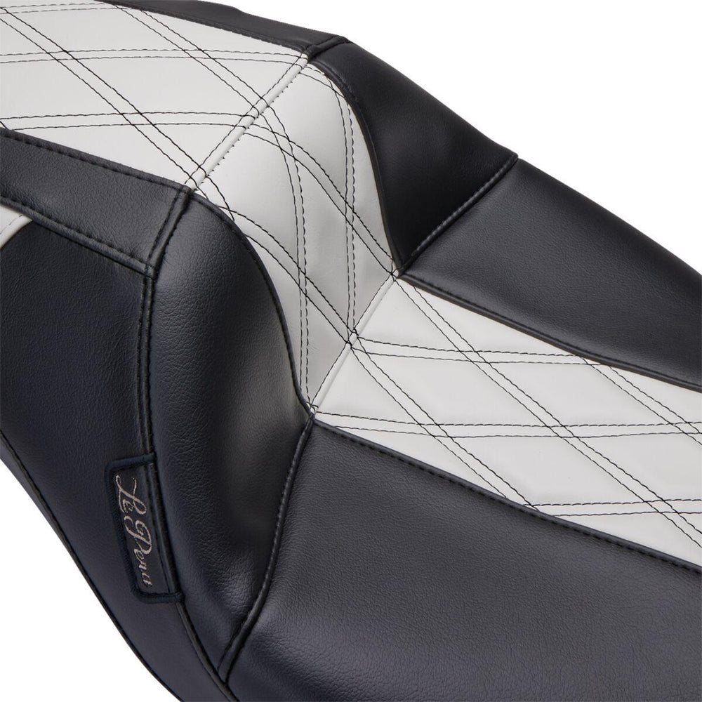 LE Pera Outcast GT Seat For Harley Davidson FLH 1868 ABS 2021 Double Diamond - Black/White
