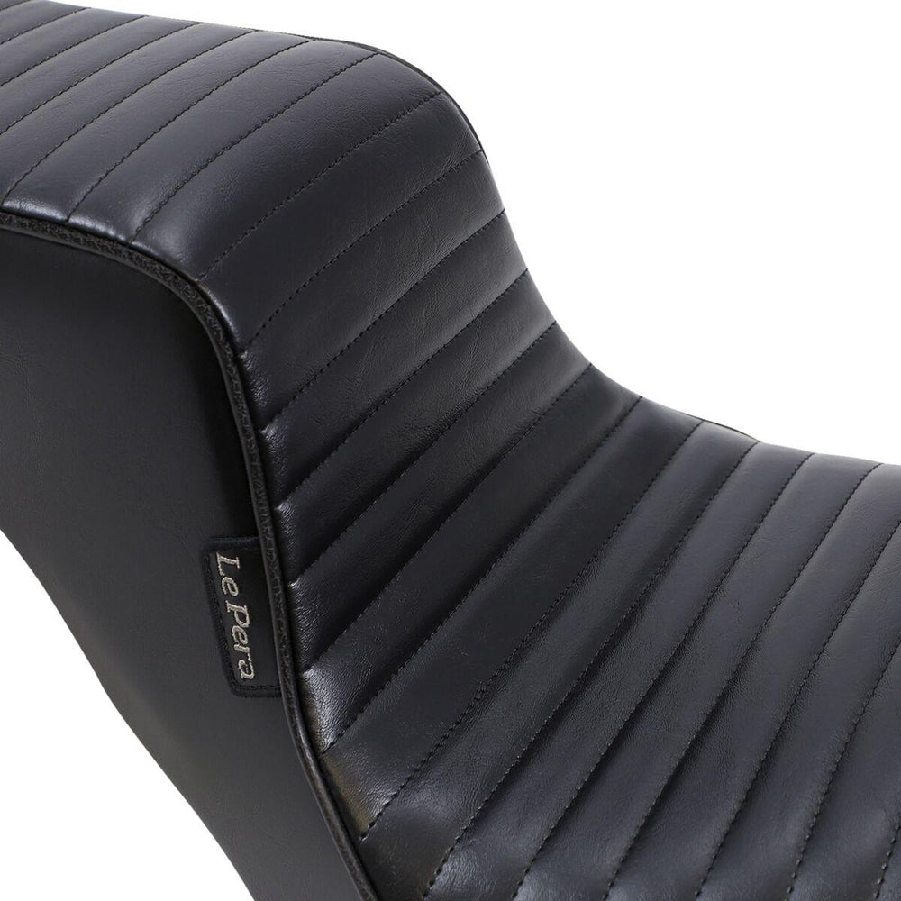 LE Pera Cherokee Seat For Harley Davidson FLSL 1750 ABS 2018-2021 Black Piping/Pleated - Black