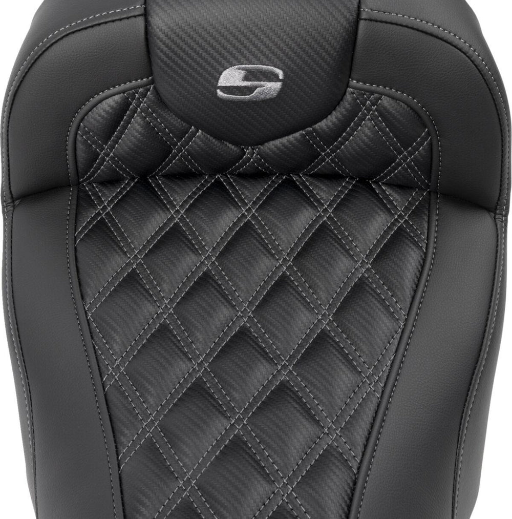 Saddlemen Roadsofa Lattice Stitch Carbon Fibre Seat For Harley Davidson FLHX 1923 2024-2026 - Black/Grey