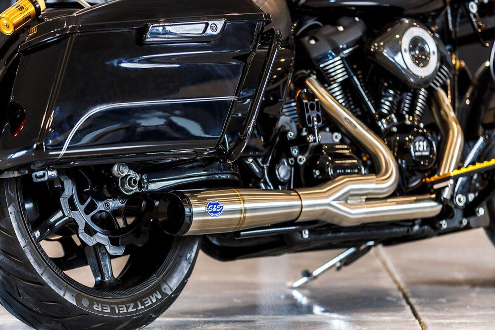 S&S Cycle 2 Into 1 50 State Diamondback Exhaust System For Harley Davidson FLH 1868 2021 - Brushed