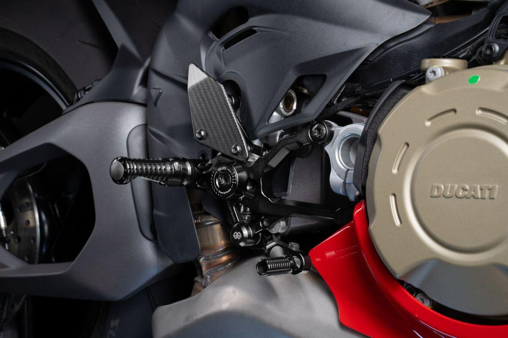 Gilles MUE2 Rearset For Ducati Panigale V4 1000 R ABS 2024 & 2026 Left and Right - Black