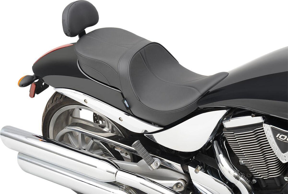 Drag Specialties Low-Profile Touring Seat with Passenger Backrest For Victory Hammer 100 2005-2010 Mild Stitched - Black
