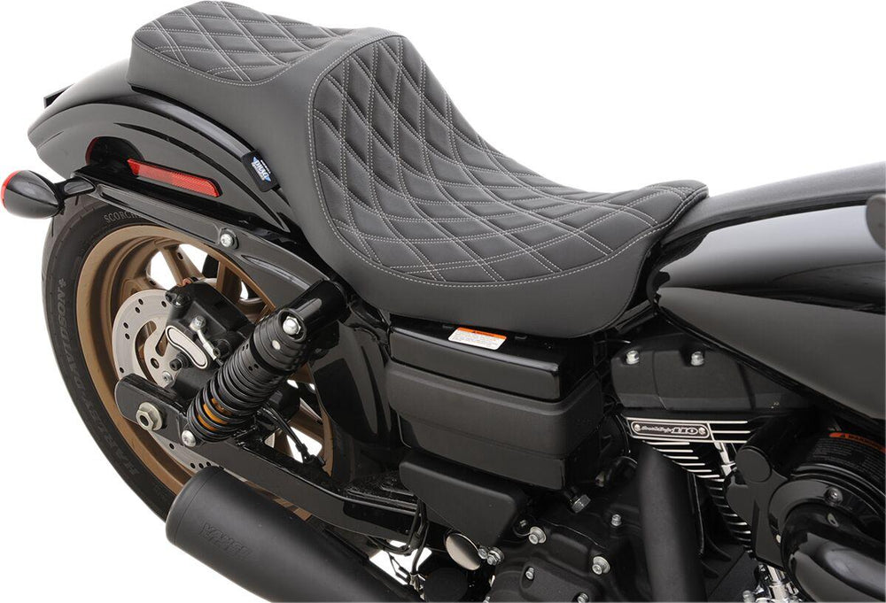 Drag Specialties Predator III Seat For Harley Davidson FLD 1690 2012-2013 - Black Silver