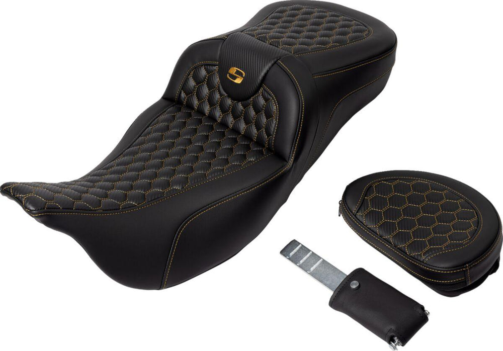 Saddlemen Honeycomb Roadsofa Seat With Backrest For Harley Davidson FLH 1868 2021 - Black/Gold (Driver Seat Length: 44.5 cm)