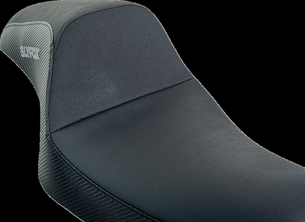 Slyfox The Drifter Seat For Harley Davidson XL1200C 2004-2019 Carbon Fiber/Gray Logo/Smooth - Black