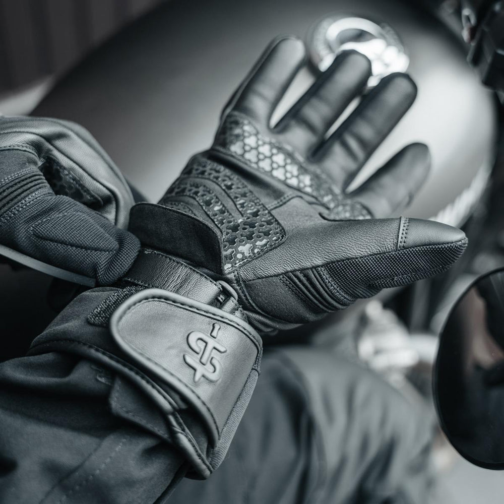 Spada Junction Rev 2 Waterproof Motorcycle Gloves - Black