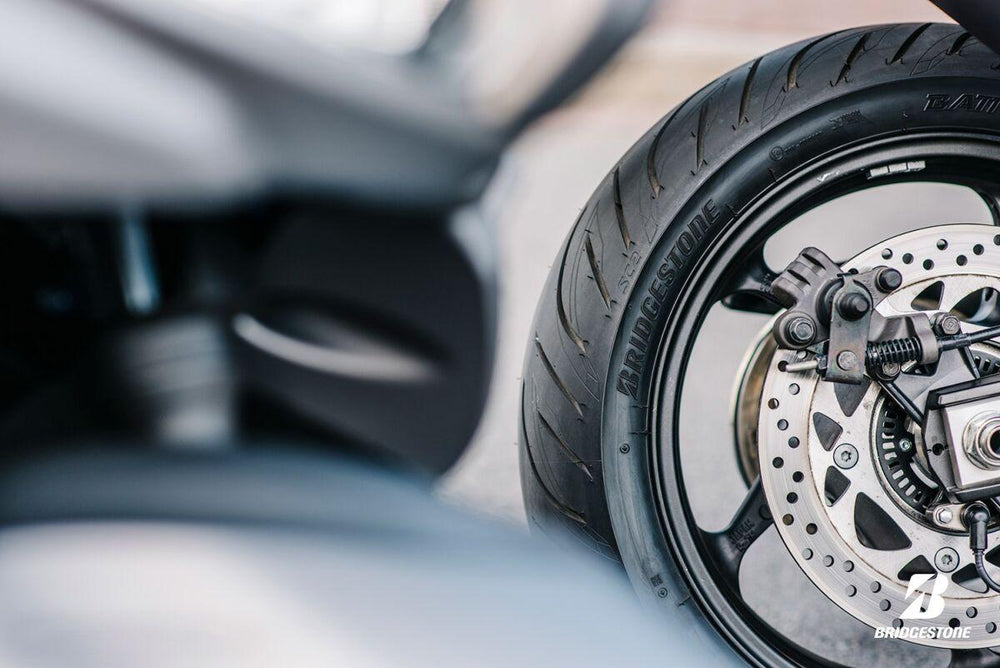 Bridgestone Battlax SC2 Rear Tyre Blackwall TL 67H 160 60R15"