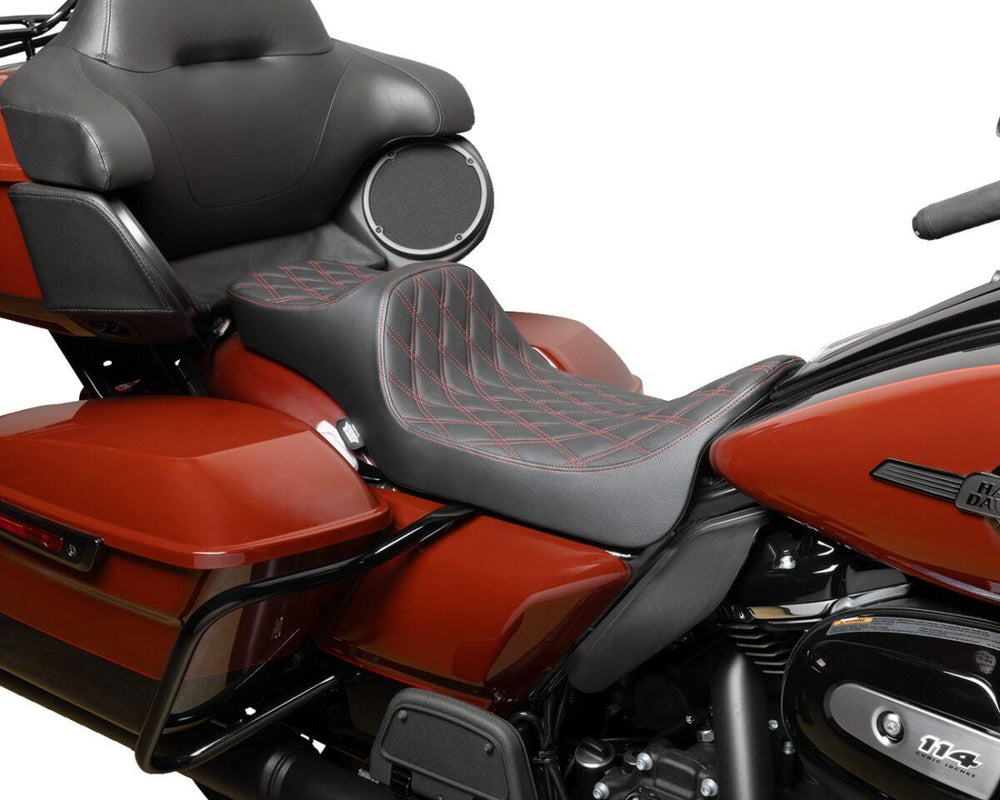 Drag Specialties Extended Reach Predator III Seat For Harley Davidson FLH 1868 ABS 2021 Double Diamond - Black/Red