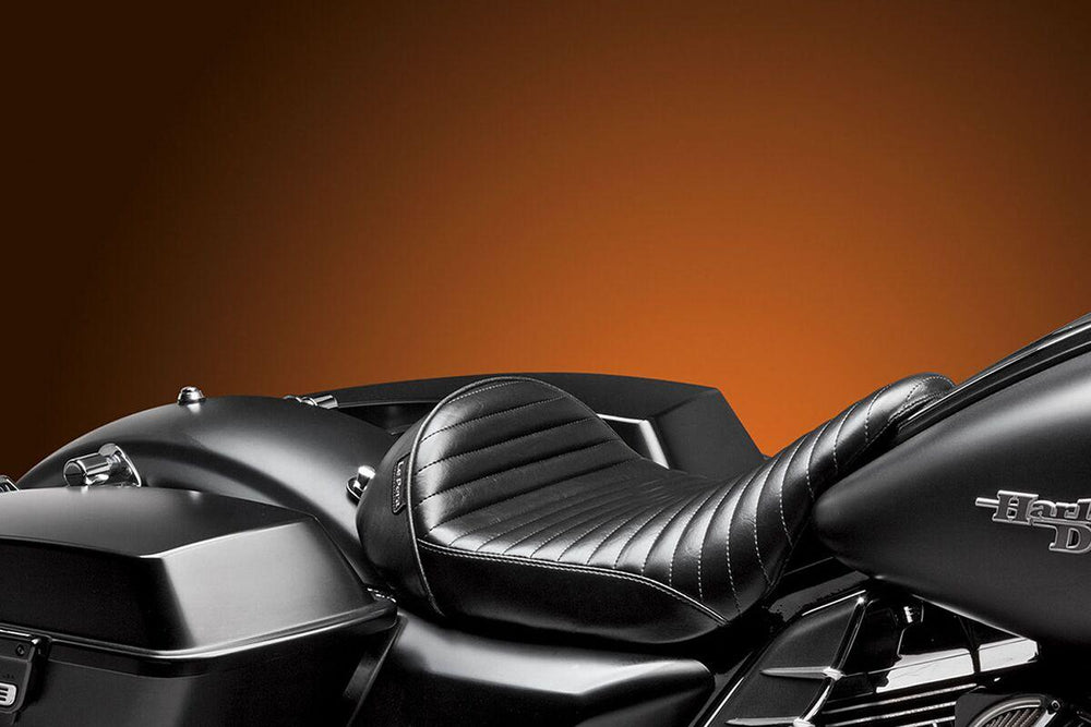 LE Pera Stubs Cafe Seat For Harley Davidson FLHR 1584 2008-2011 Pleated - Black