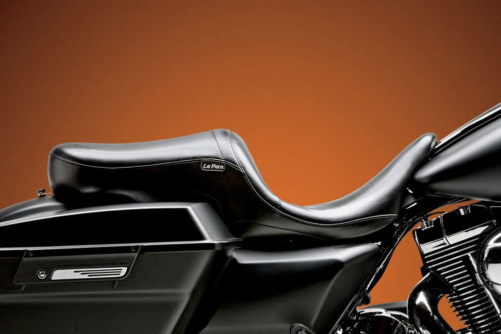 LE Pera Maverick Up-Front Seat For Harley Davidson FLHR 1584 2008-2011 Smooth - Black