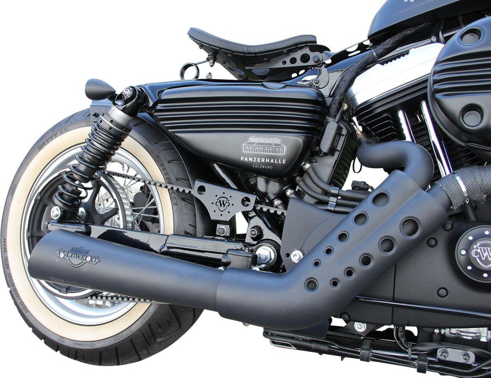 Cult Werk Bobber Side Panels For Harley Davidson XL 1200 C 2004-2013 - Gloss Black