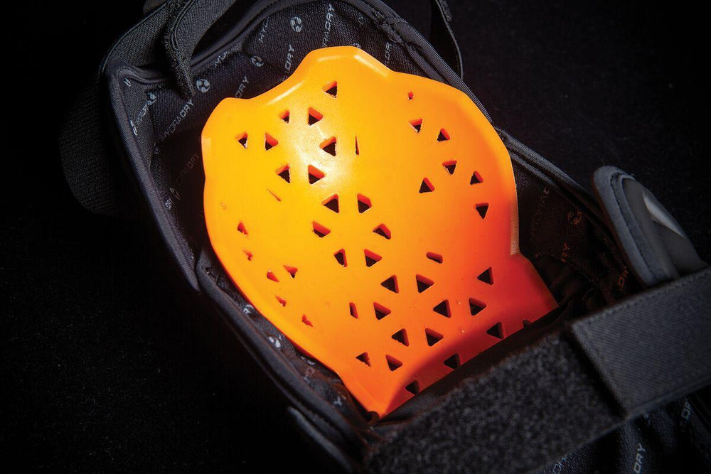 Icon Field Armor 3 Knee Guards - Black