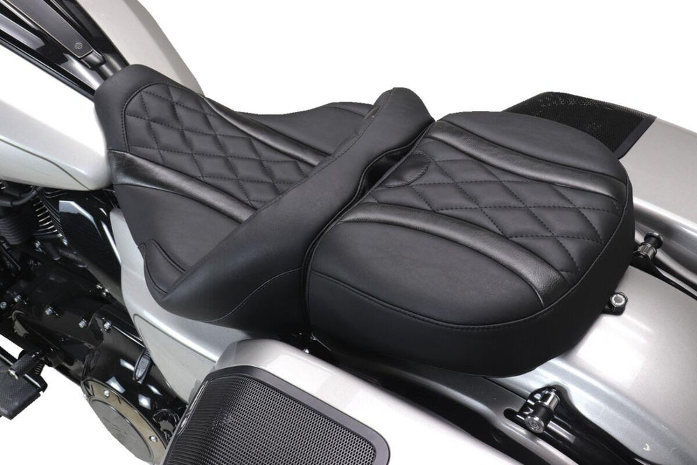 Mustang Deluxe Touring Seat For Harley Davidson FLHX 1923 ABS 2024-2026 - Black