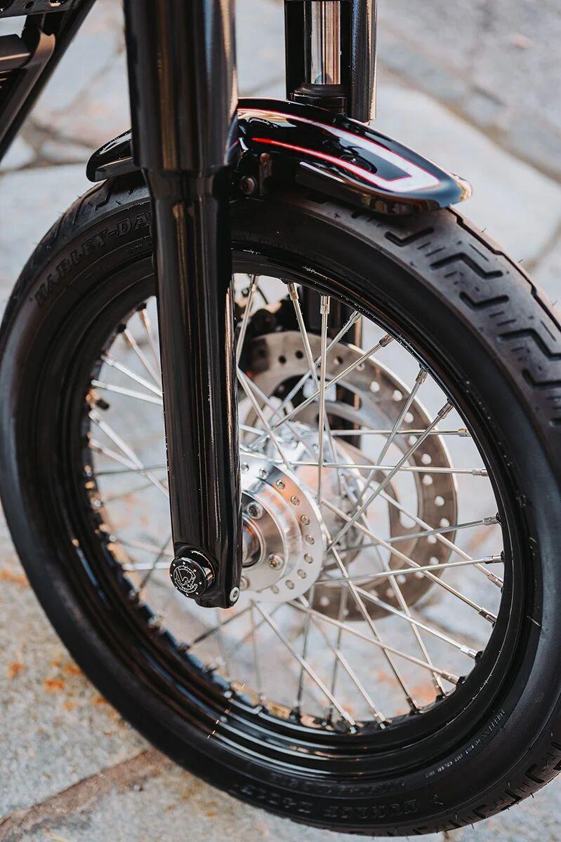 Cult Werk Axle Covers For Harley Davidson FLDE 1750 2018-2020 - Black