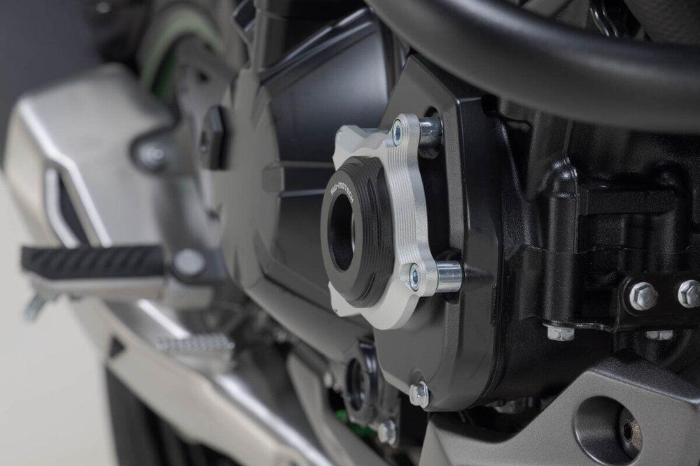 SW Motech Engine Case Protector For Kawasaki Z 900 2017-2026 Right - Black/Silver