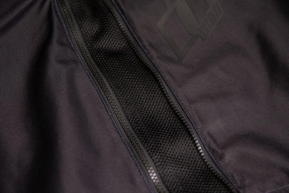 Icon Unisex Airform Jacket - Black