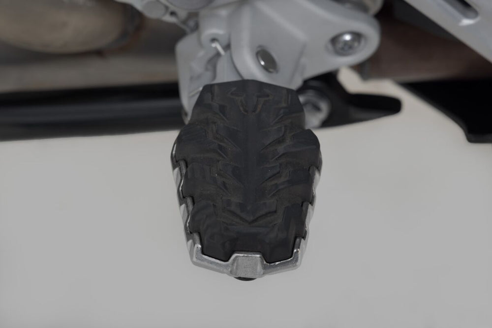 SW Motech Evolution Footpegs - Triumph Tiger 1200 GT 2022-2024 - Black/Silver