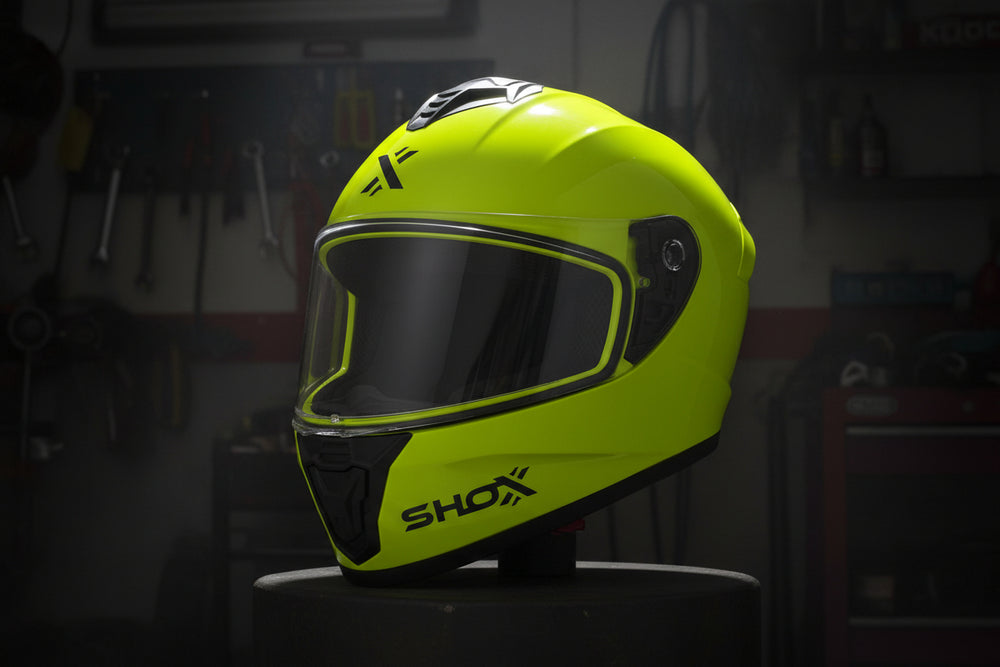Shox Command Solid ECE R22.06 Motorcycle Helmet