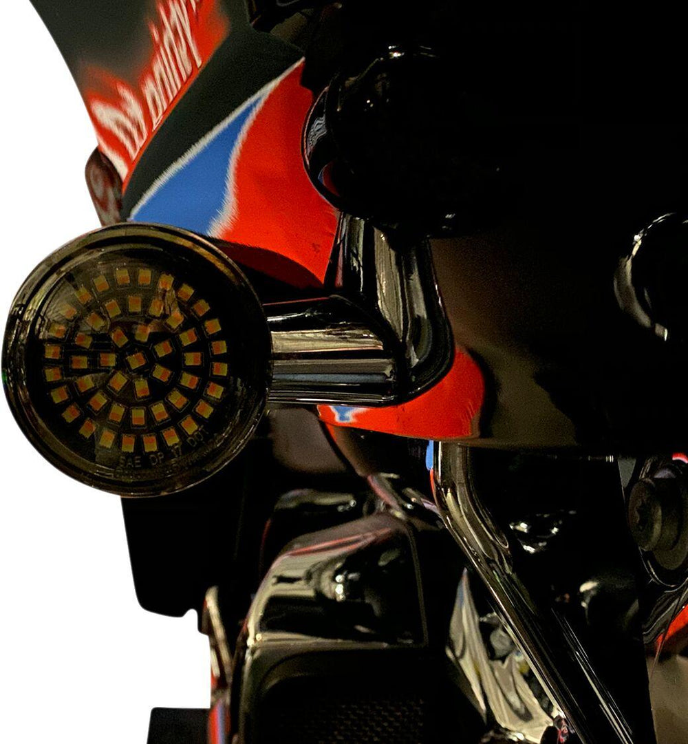 Custom Dynamics Genesis 4 Amber White LED Turn Signal Inserts For Harley Davidson FLD 1690 2012-2013