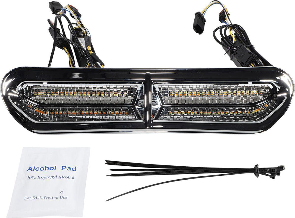 Custom Dynamics Genesis 4 All-In-One Dynamic LED Batwing Fairing Vent Insert For Harley Davidson FLH 1868 2021 Chrome