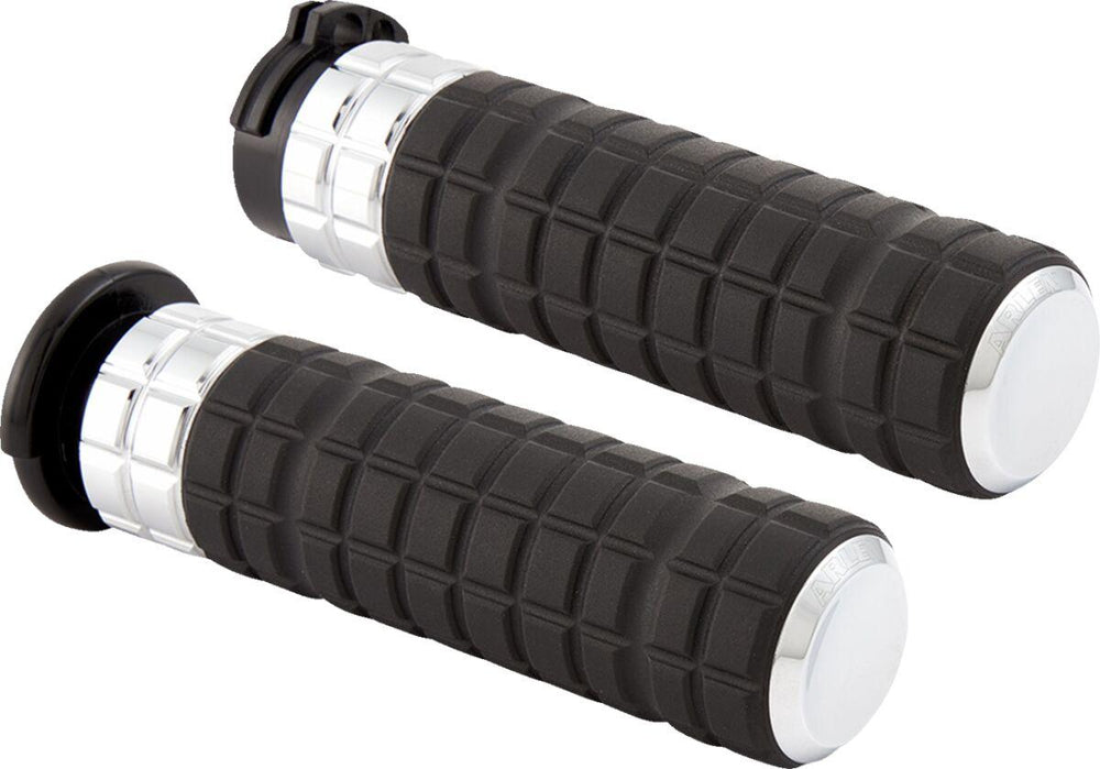 Arlen Ness SpeedLiner Grips For Harley Davidson FLDE 1750 2018-2020 - Black Chrome