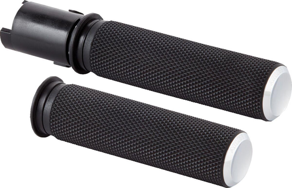 Arlen Ness Knurled Grips For Harley Davidson FLHX 1923 2024 - Black Chrome